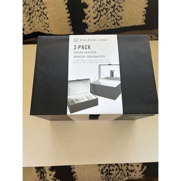 2-Pack Leather Jewelry Organizers with Built-in Mirror - Picture 3 of 9